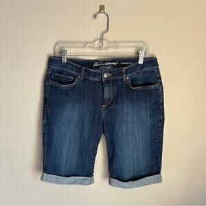 Eddie Bauer Regular Wash Slightly Curvy Cuffed Bermuda Denim Jean Shorts Size 10